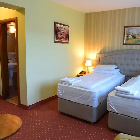 فندق Family Lazur