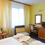Хотел Family Lazur 3*
